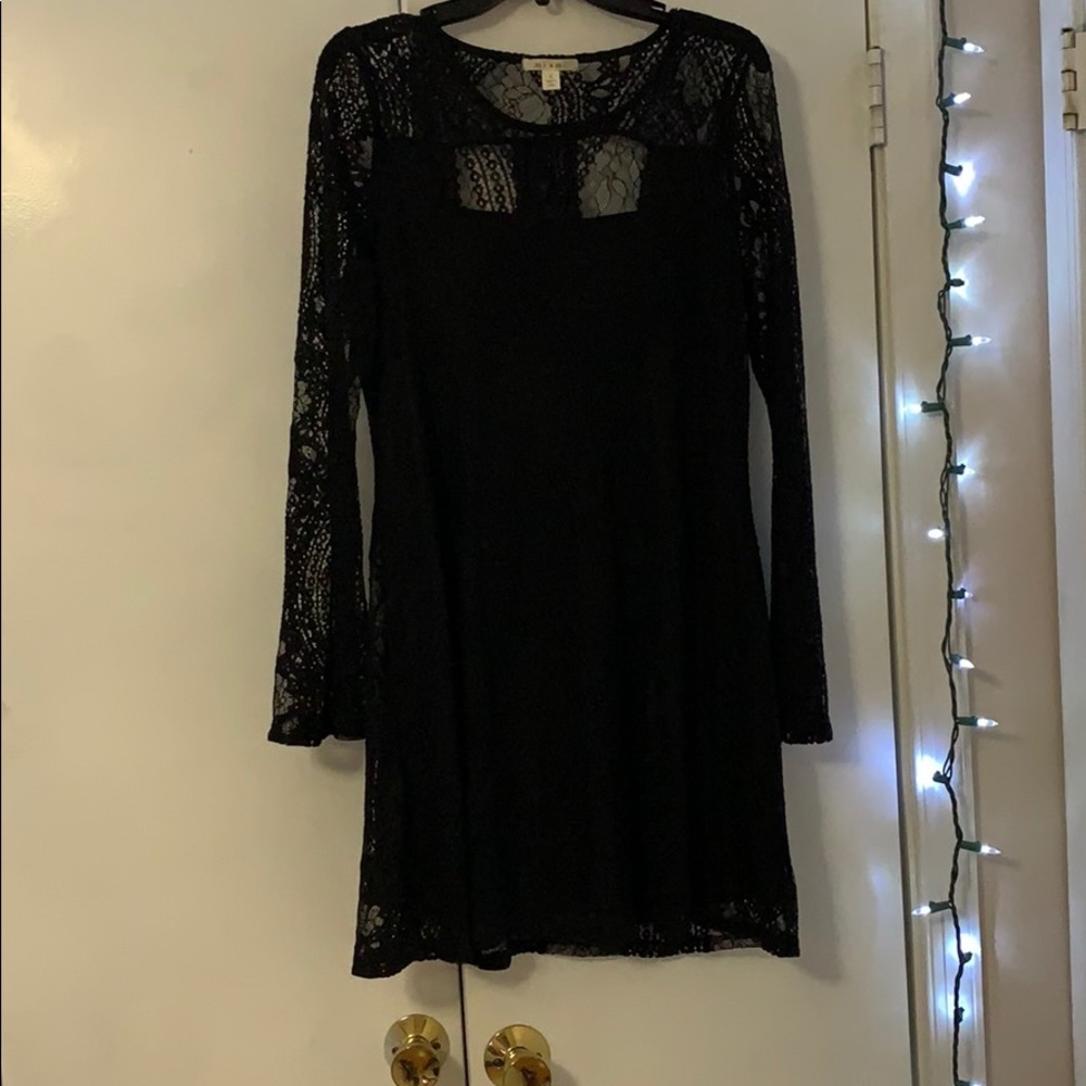 Black lace dress